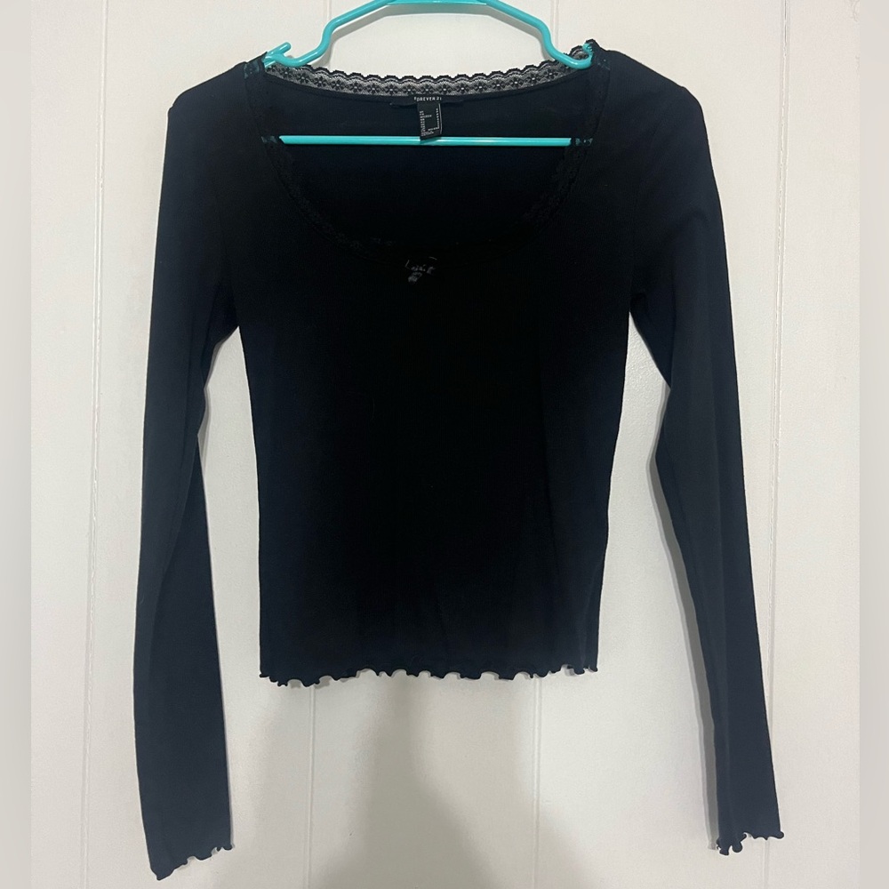 Forever 21 long sleeve top